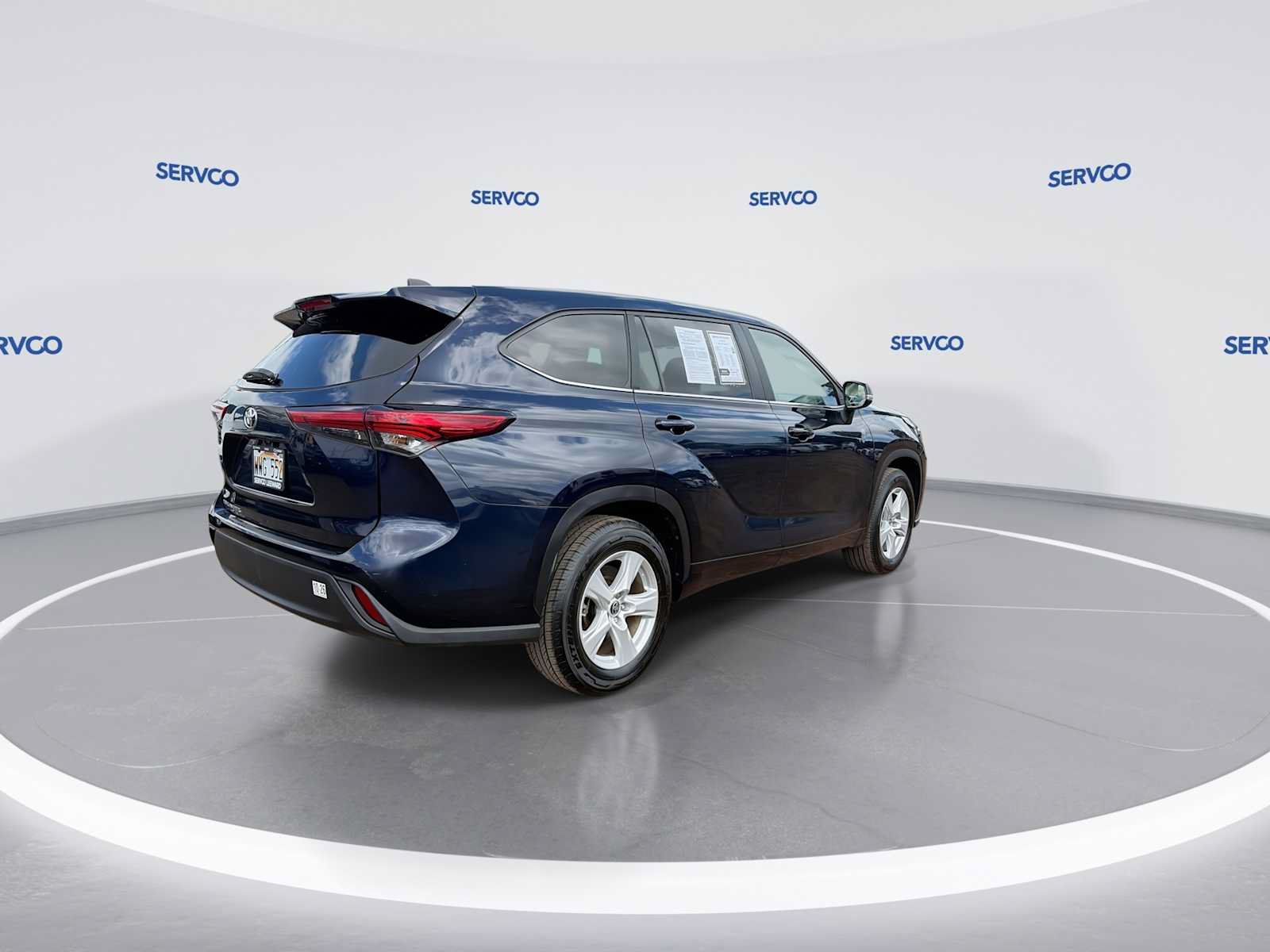 Used 2023 Toyota Highlander L FWD image 8