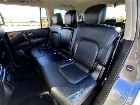 Used 2023 Nissan Armada SL image 20
