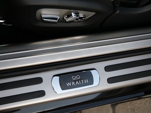 Certified 2017 Rolls-Royce Wraith image 9