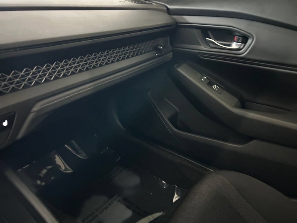 Used 2023 Honda Accord EX image 29
