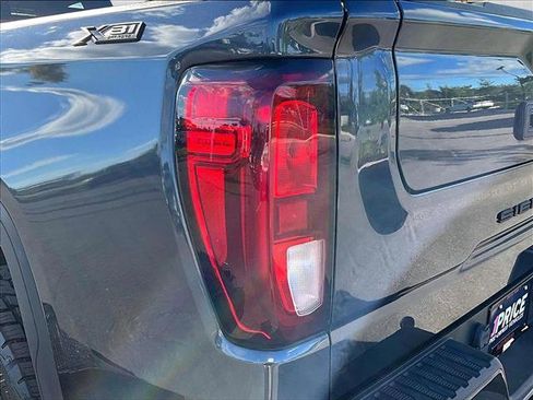 Used 2021 GMC Sierra 1500 Elevation image 29