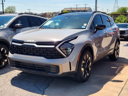 Used 2024 Kia Sportage X-Line w/ X-Line Premium Package image 2