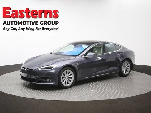 Used 2018 Tesla Model S 100D AWD/4WD image 55