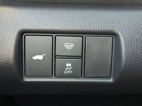 Used 2025 Honda Pilot TrailSport image 21