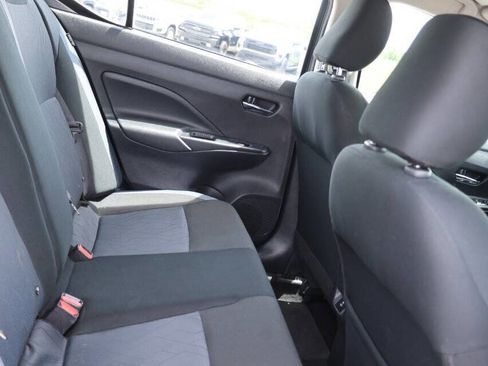 Used 2025 Nissan Versa SV FWD image 16