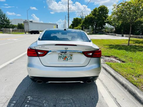 Used 2020 Nissan Maxima 3.5 SV w/ Floor Mat Group FWD image 4