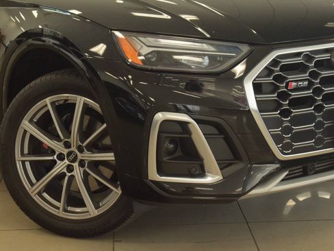 Used 2022 Audi SQ5 Premium Plus w/ Premium Plus Package AWD/4WD image 5