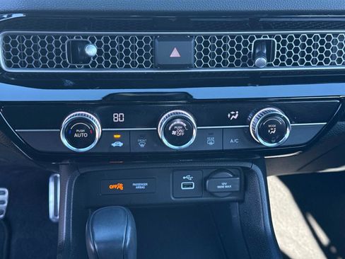 Certified 2024 Honda Civic Sport image 24