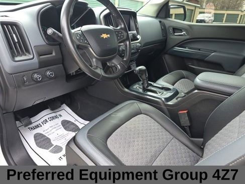 Used 2019 Chevrolet Colorado Z71 AWD/4WD image 12