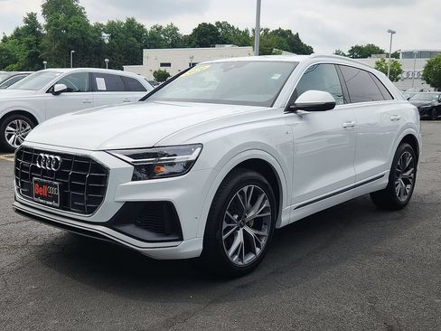 Used 2021 Audi Q8 Premium Plus w/ Premium Plus Package AWD/4WD image 9
