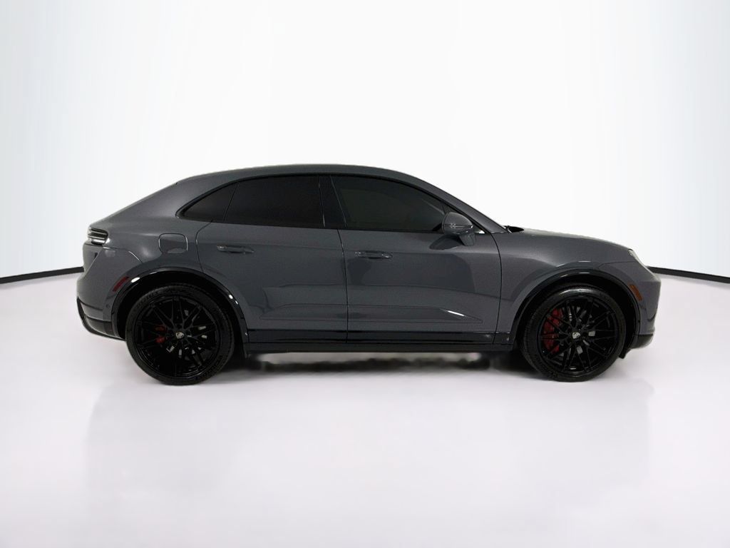 Certified 2025 Porsche Macan Turbo Electric AWD/4WD image 8