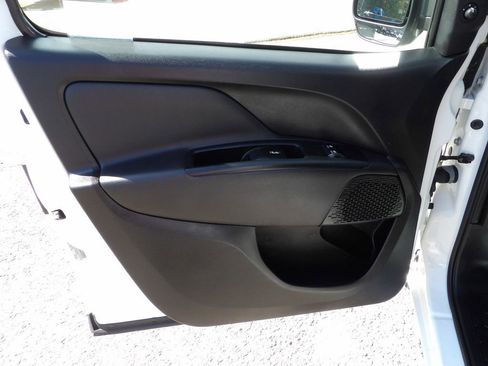 Used 2019 RAM ProMaster City Tradesman SLT image 14