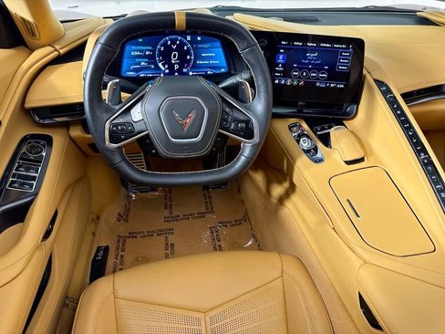 Used 2023 Chevrolet Corvette Stingray Premium Conv w/ Z51 Performance Package RWD image 28