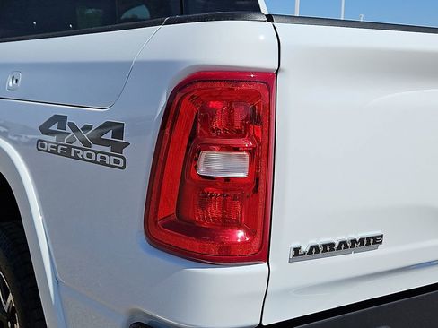 New 2026 RAM 1500 Laramie AWD/4WD image 8