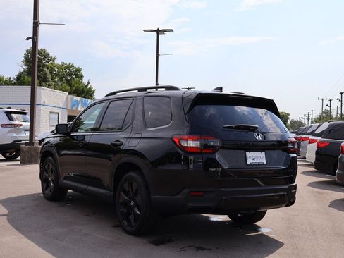 New 2026 Honda Pilot Black Edition image 5