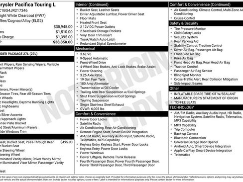 Used 2018 Chrysler Pacifica Touring-L FWD image 2