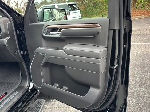 New 2026 Chevrolet Silverado 1500 LT image 12