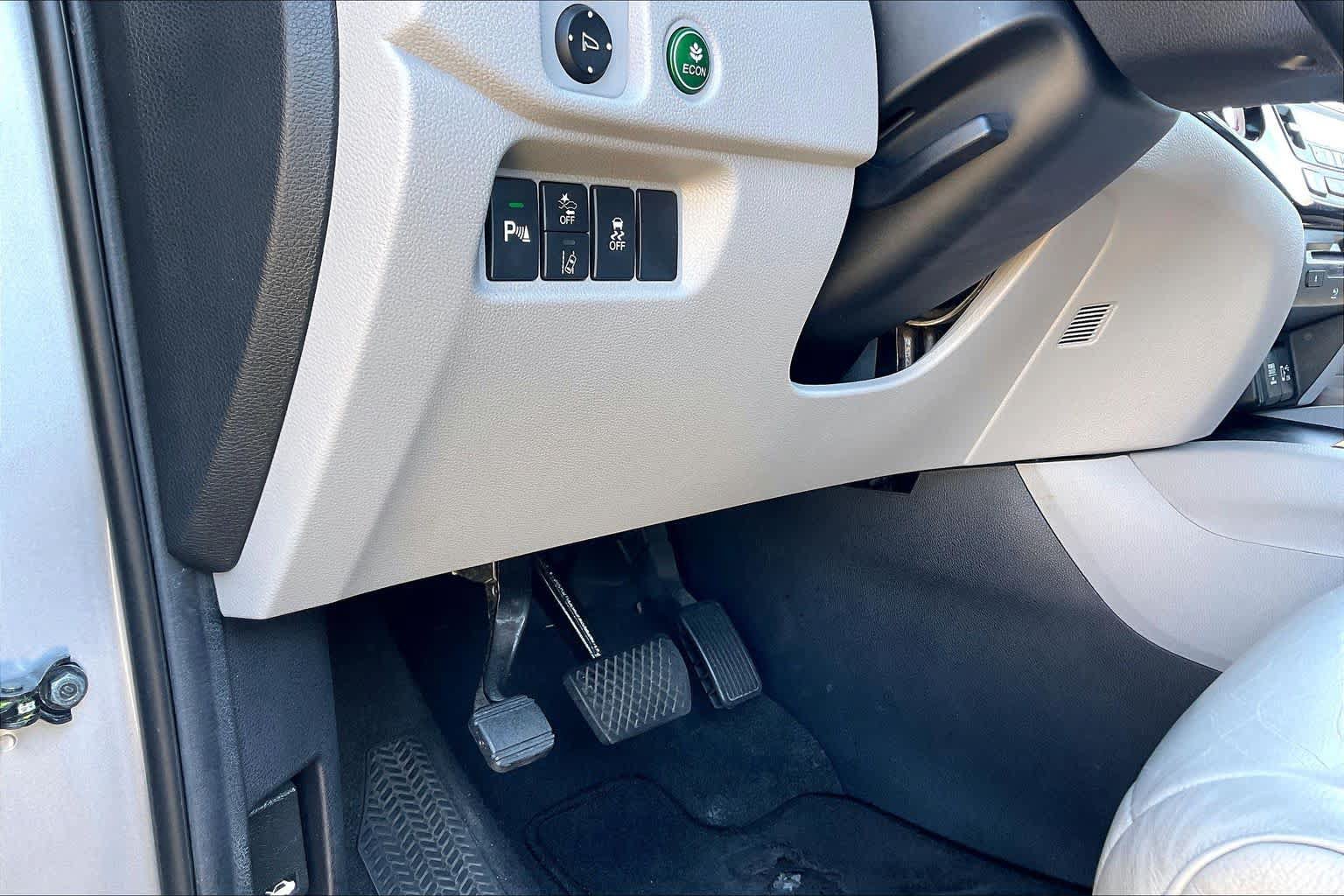 Used 2019 Honda Pilot Touring image 35