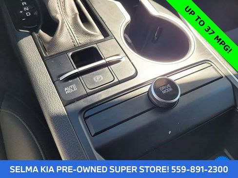 Used 2021 Kia K5 LXS image 22