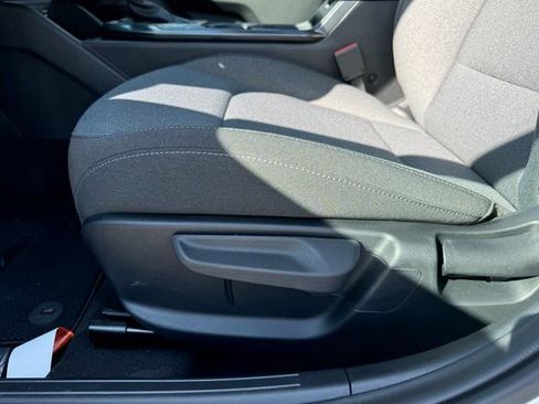 New 2025 Kia K4 LXS image 16