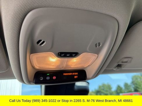 Used 2024 Buick Encore GX Sport Touring image 23