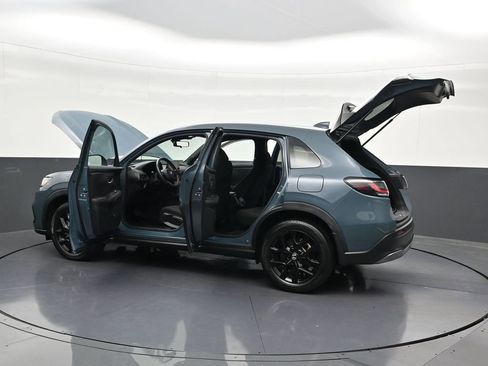 Used 2023 Honda HR-V Sport image 33