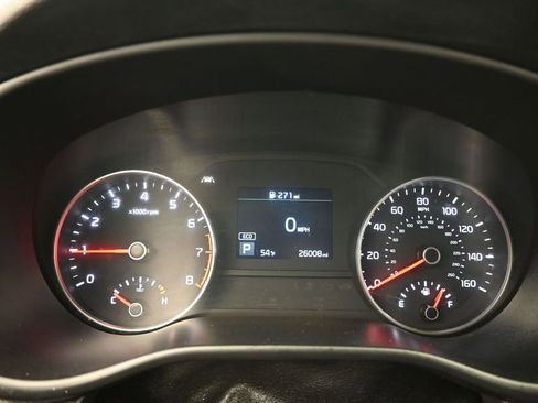 Used 2020 Kia Sportage LX image 26