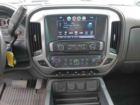 Used 2018 GMC Sierra 1500 SLT w/ SLT Premium Package AWD/4WD image 26