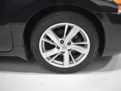 Used 2014 Nissan Altima 2.5 SV w/ Convenience Package image 10