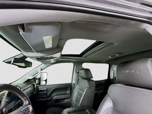 Used 2016 GMC Sierra 3500 Denali w/ Duramax Plus Package image 17