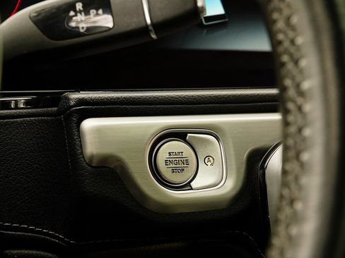 Used 2019 Mercedes-Benz G 550 image 31