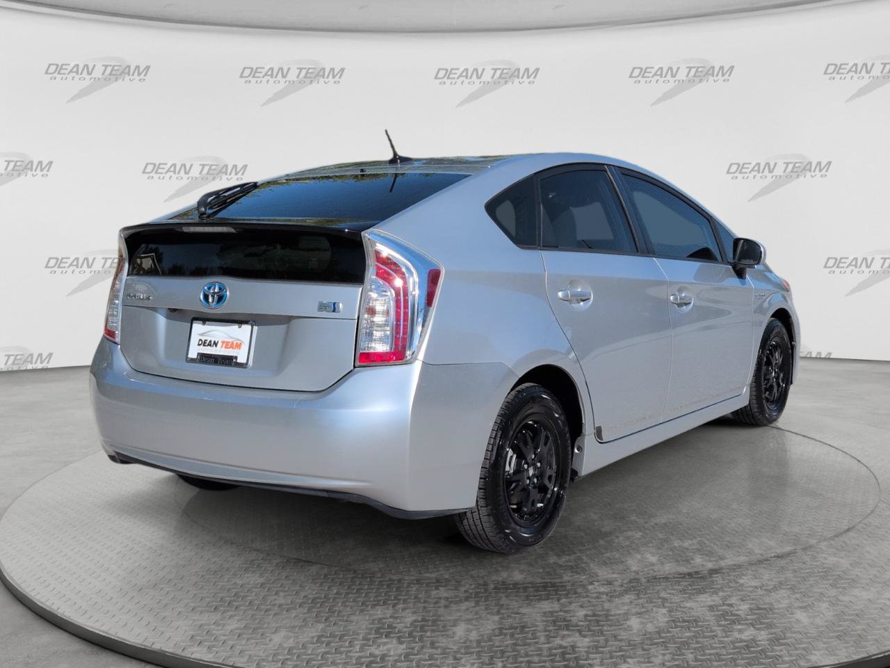 Used 2014 Toyota Prius Three FWD image 7