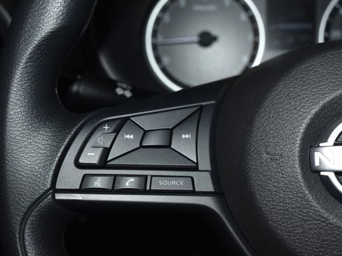 New 2025 Nissan Kicks Play S FWD image 6
