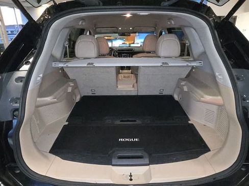 Used 2016 Nissan Rogue SL image 23