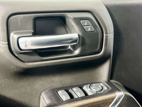 Used 2020 Chevrolet Silverado 1500 LT w/ Fleet Comfort Package AWD/4WD image 16