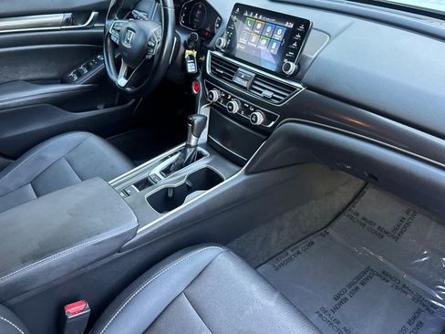 Used 2020 Honda Accord Sport image 15