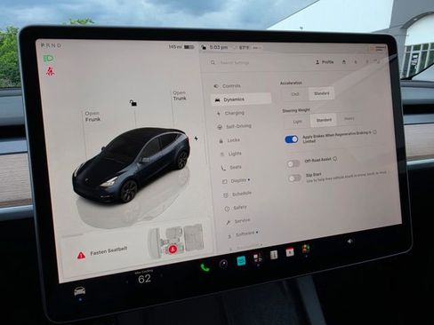 Used 2025 Tesla Model Y Long Range AWD/4WD image 40