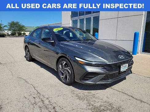 Used 2025 Hyundai Elantra Sport FWD image 1