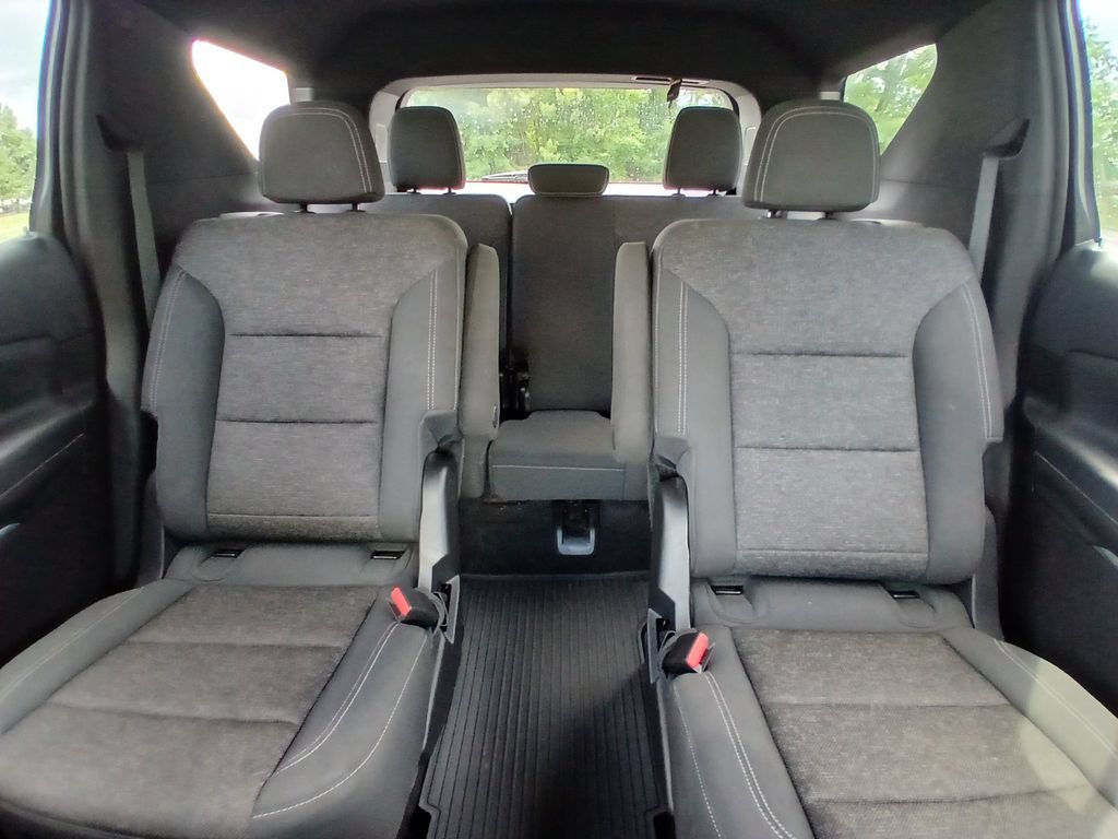 Certified 2025 Chevrolet Traverse LT w/ Enhanced Driving Package FWD image 15