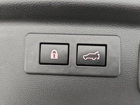 Used 2024 Subaru Forester Touring image 41