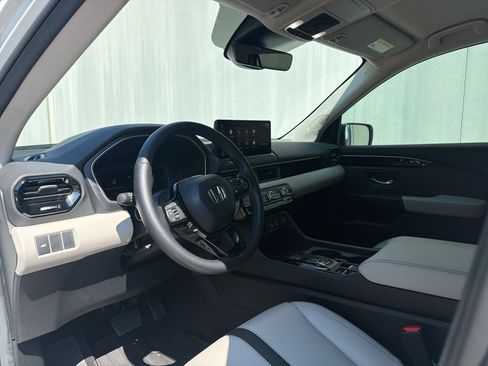 Used 2026 Honda Passport RTL image 10