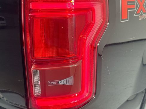 Used 2017 Ford F150 Lariat image 33