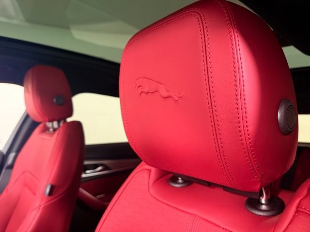 Used 2026 Jaguar F-PACE R-Dynamic S AWD/4WD image 7