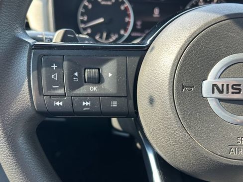 Used 2021 Nissan Rogue SV AWD/4WD image 30