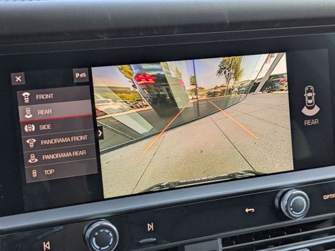 New 2026 Porsche Macan image 19