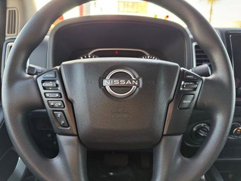 Certified 2023 Nissan Frontier SV w/ Graphics Package image 23