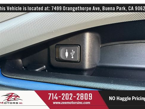 Used 2012 Toyota Prius C Three FWD image 24