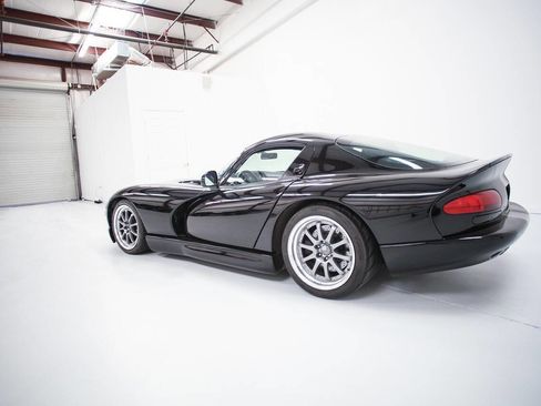 Used 2000 Dodge Viper GTS image 5