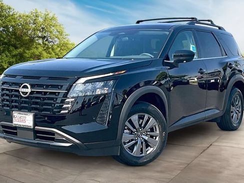 New 2026 Nissan Pathfinder SV FWD image 2