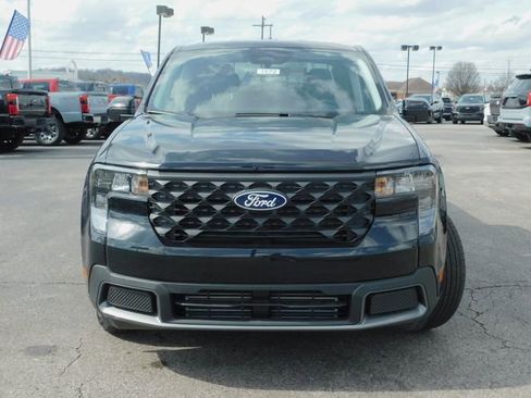 New 2025 Ford Maverick XLT w/ XLT Luxury Package image 33